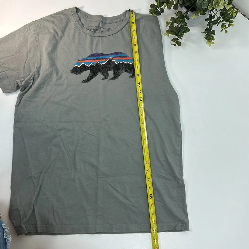 Patagonia Bear Logo Organic Cotton Tee Shirt Slim Fit Men’s Size Large L 🌿 - Picture 6 of 11